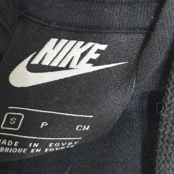 Nike Hoodie Mens Pullover Black Center Swoosh Small Logo Athletic Sweatshirt